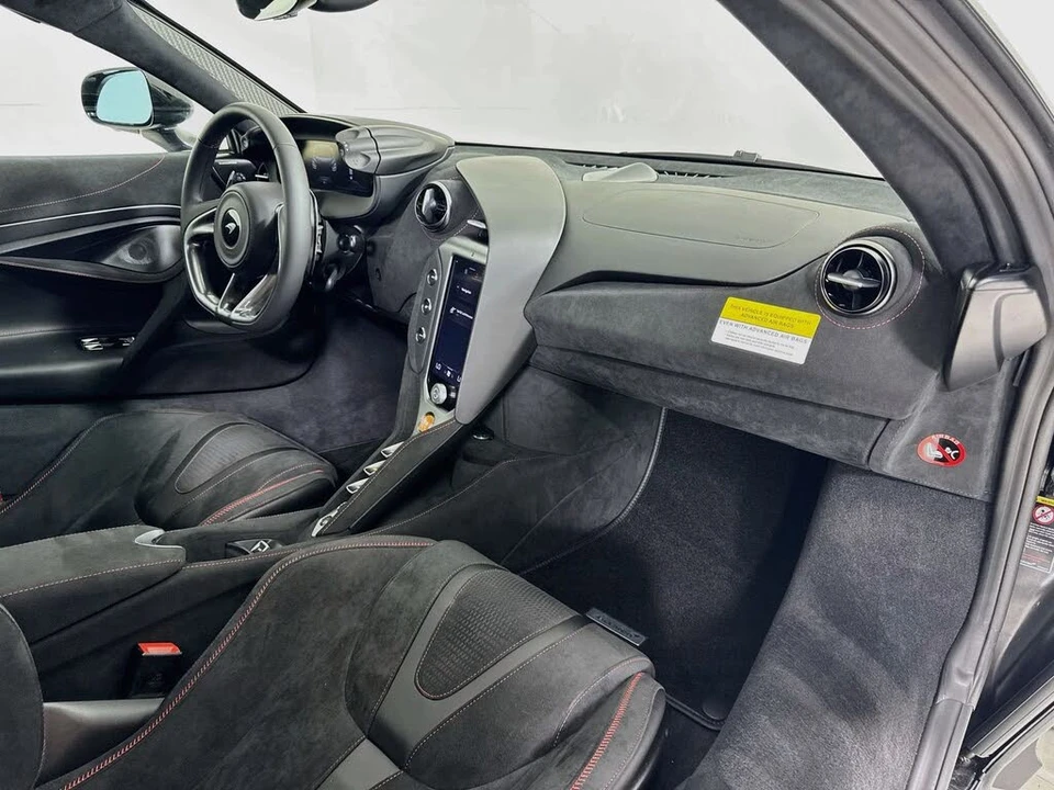 2027 McLaren 750S Spider - Image 21 of 22