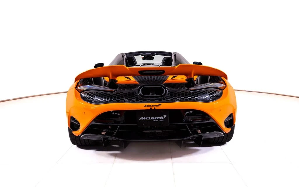 2027 McLaren 750S Spider - Image 6 of 26