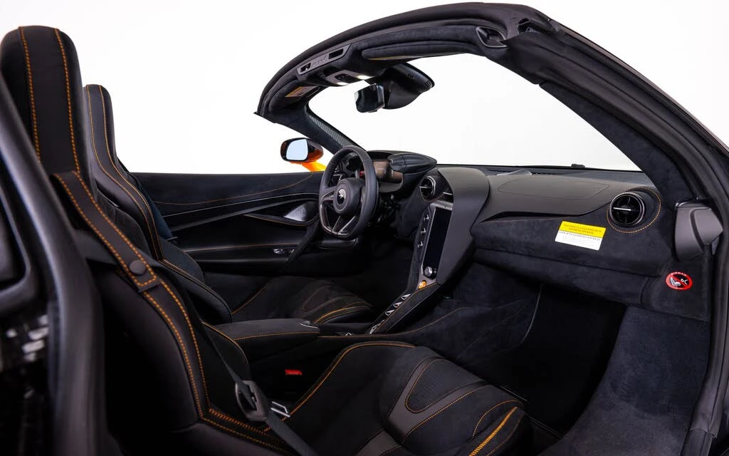 2027 McLaren 750S Spider - Image 25 of 26