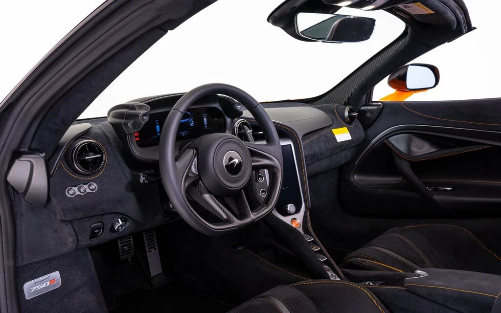 2027 McLaren 750S Spider - Image 21 of 26