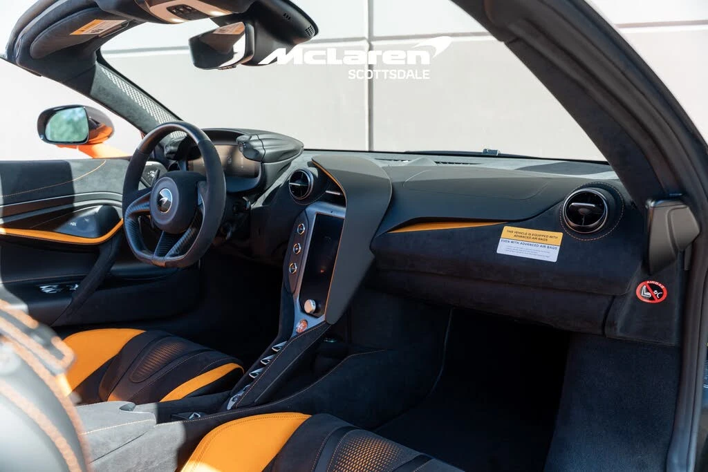 2027 McLaren 750S Spider - Image 17 of 31