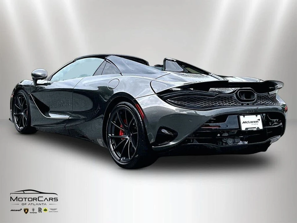 2027 McLaren 750S Spider - Image 3 of 15