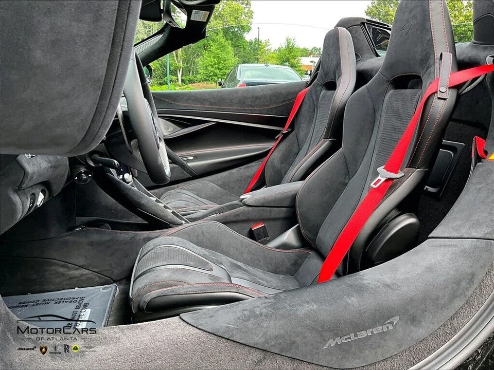 2027 McLaren 750S Spider - Image 9 of 15