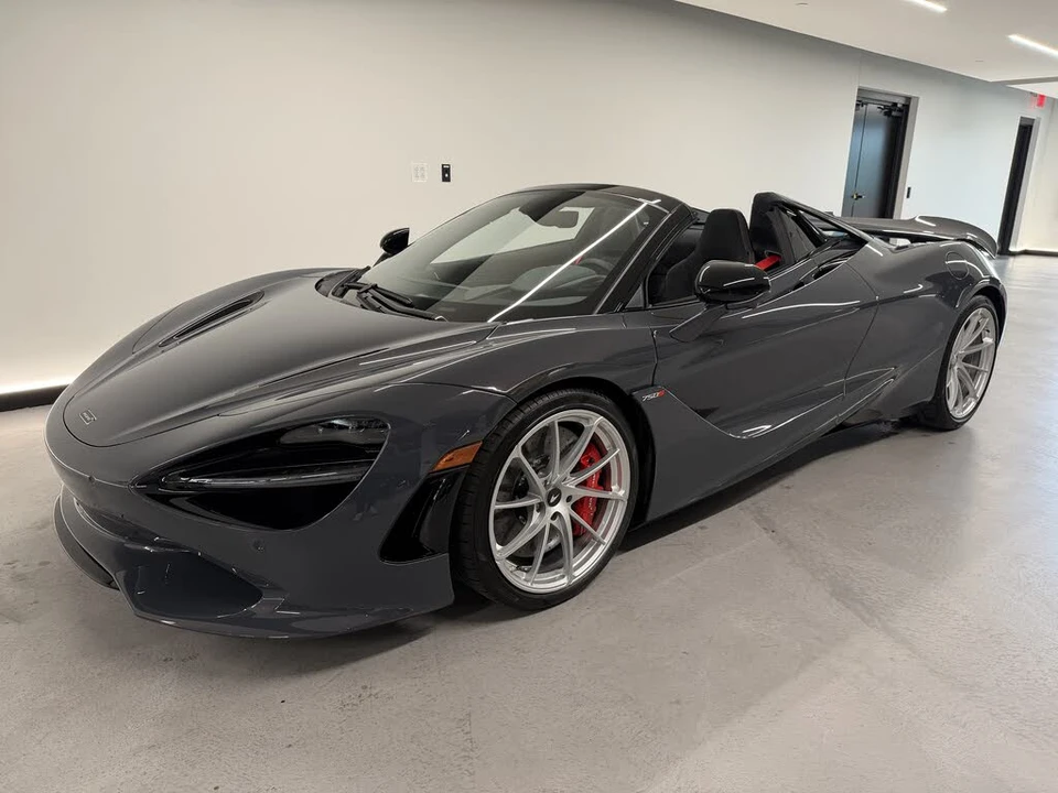 2027 McLaren 750S Spider - Image 10 of 19