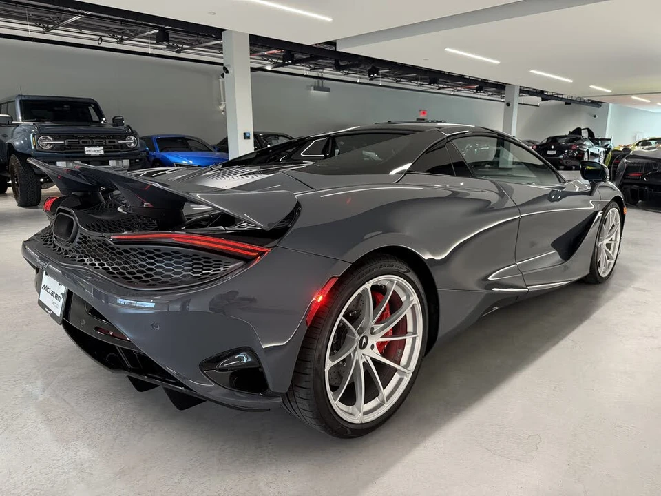 2027 McLaren 750S Spider - Image 4 of 19