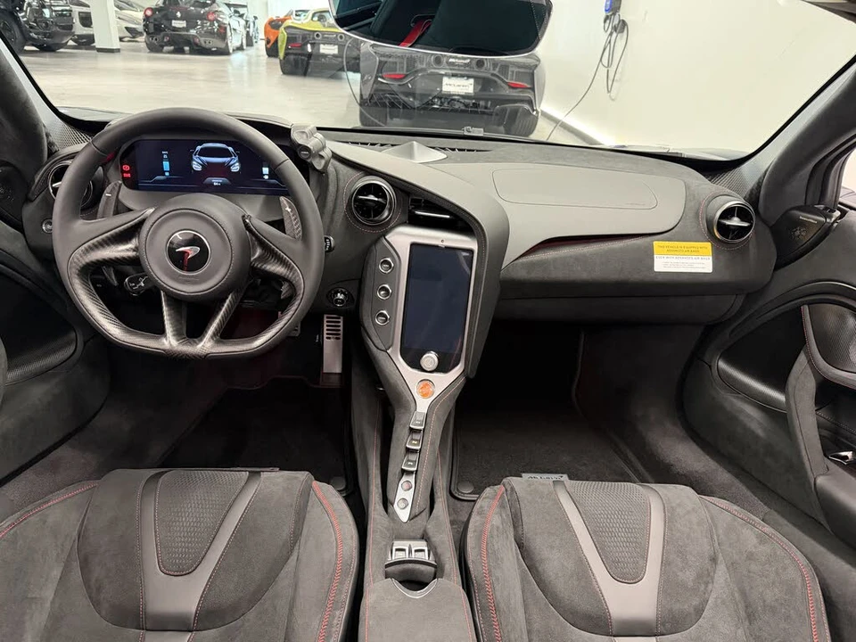 2027 McLaren 750S Spider - Image 13 of 19