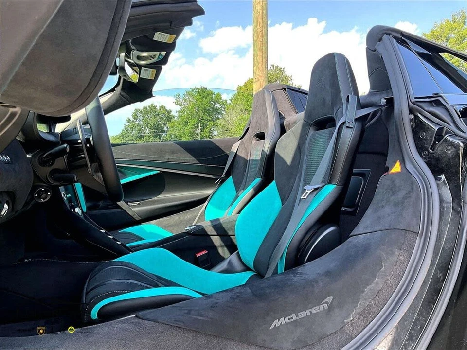 2027 McLaren 750S Spider - Image 9 of 14