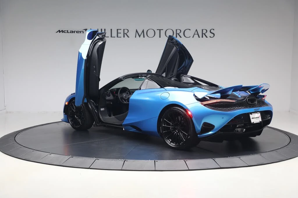 2027 McLaren 750S Spider - Image 16 of 31