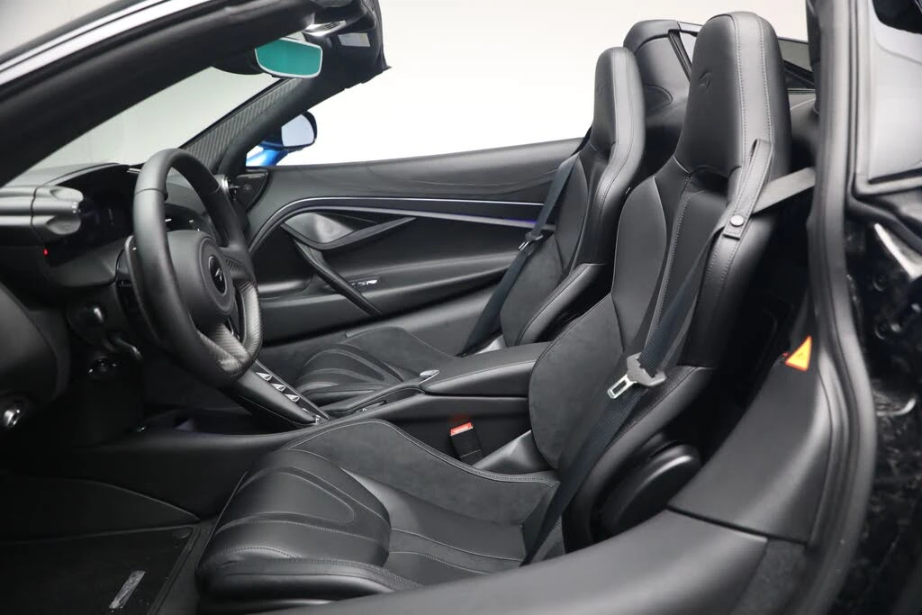 2027 McLaren 750S Spider - Image 30 of 31