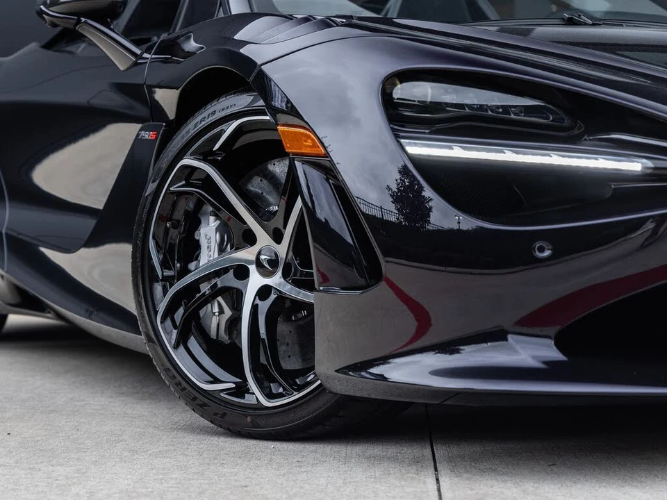2027 McLaren 750S Spider - Image 25 of 31