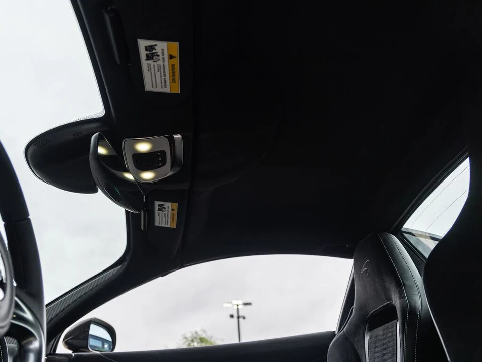2027 McLaren 750S Spider - Image 30 of 31