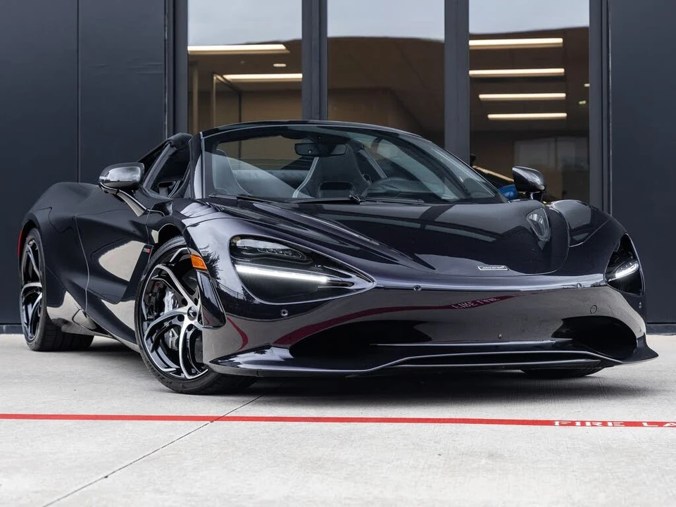 2027 McLaren 750S Spider - Image 3 of 31