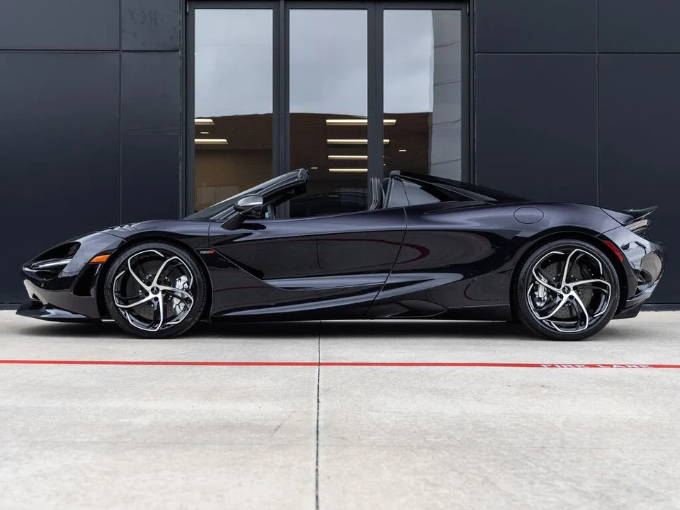 2027 McLaren 750S Spider - Image 11 of 31
