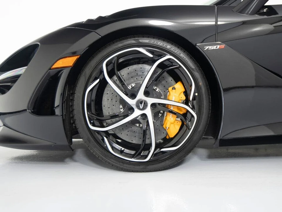 2027 McLaren 750S Spider - Image 10 of 31