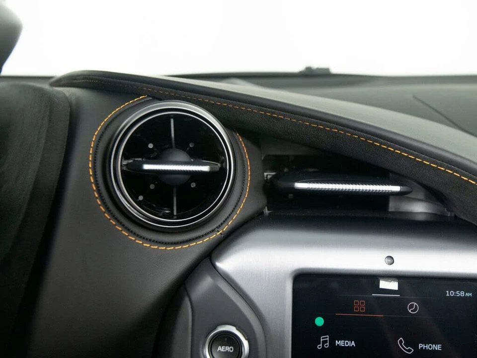 2027 McLaren 750S Spider - Image 22 of 31