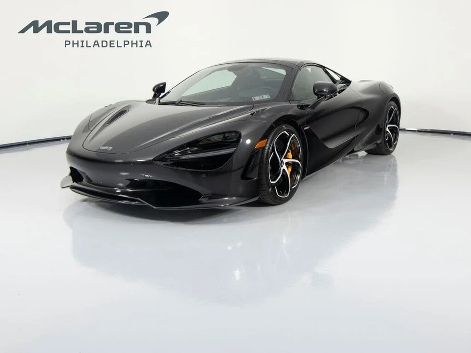2027 McLaren 750S Spider - Image 2 of 31