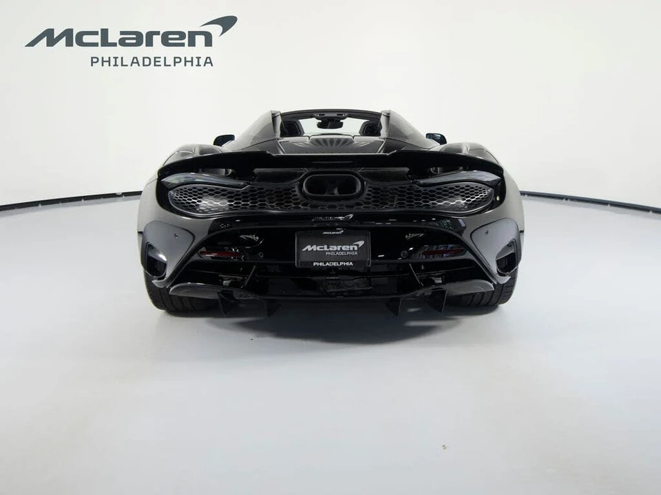 2027 McLaren 750S Spider - Image 4 of 31