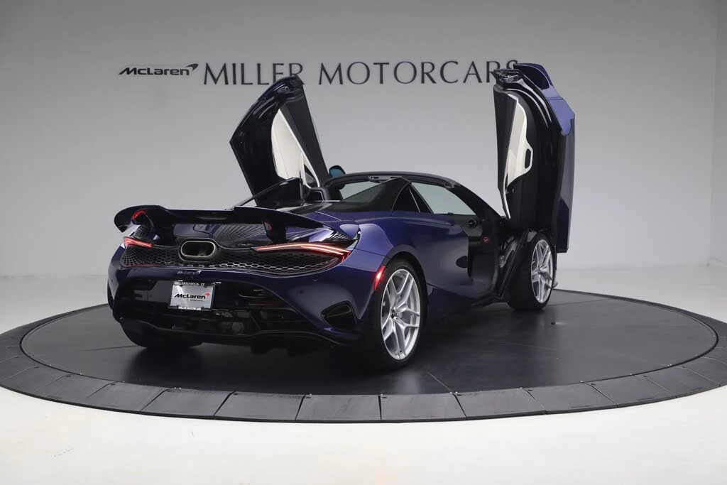 2027 McLaren 750S Spider - Image 17 of 31