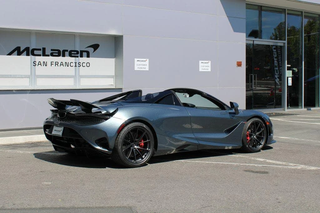 2027 McLaren 750S Spider - Image 19 of 31
