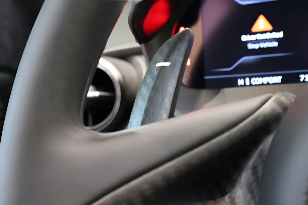 2027 McLaren 750S Spider - Image 19 of 27