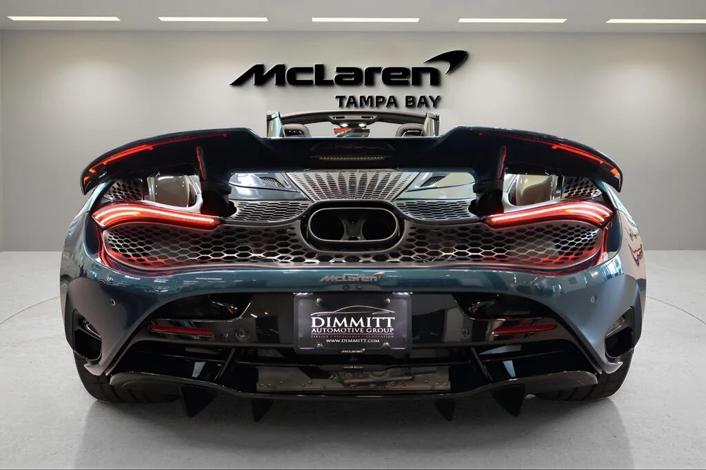 2027 McLaren 750S Spider - Image 5 of 27
