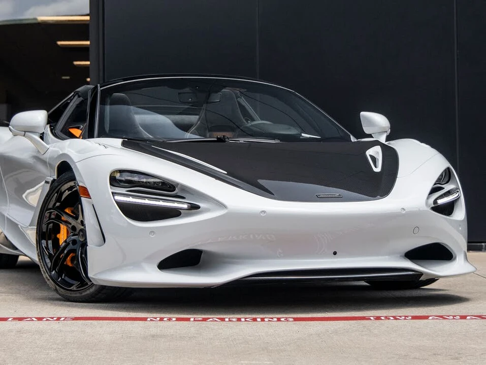 2027 McLaren 750S Spider - Image 6 of 31