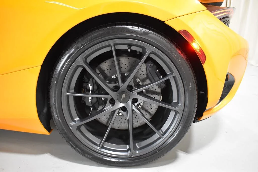2027 McLaren 750S Spider - Image 14 of 25
