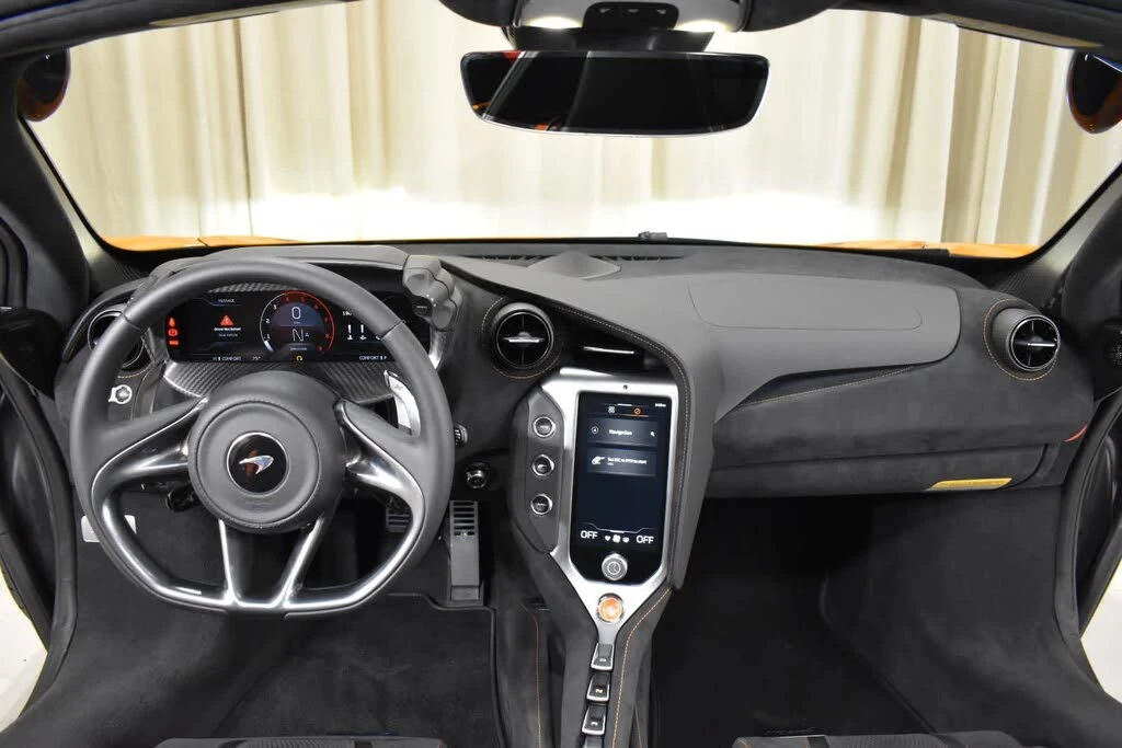 2027 McLaren 750S Spider - Image 15 of 25