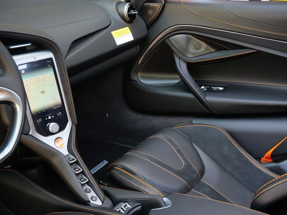 2027 McLaren 750S Spider - Image 21 of 29