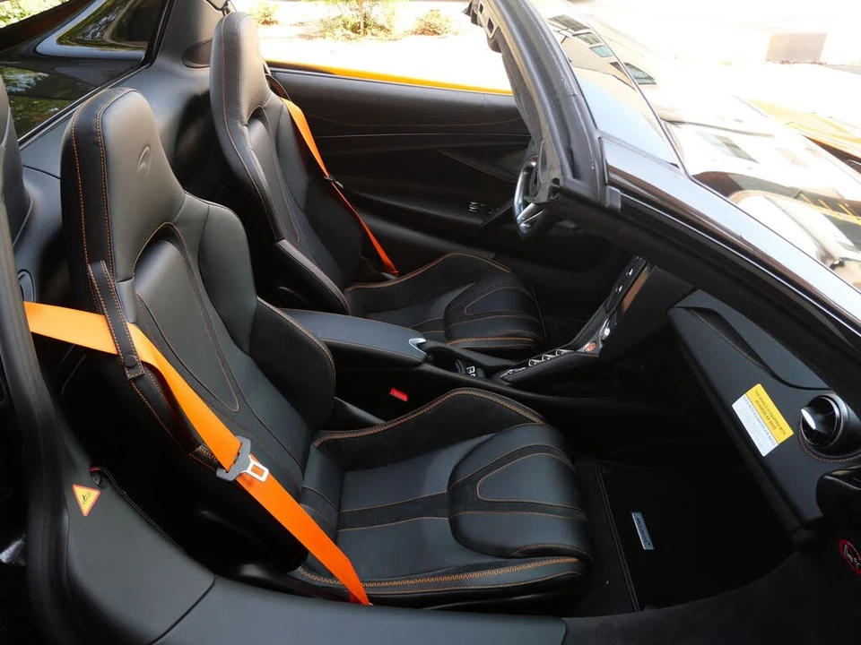 2027 McLaren 750S Spider - Image 10 of 29