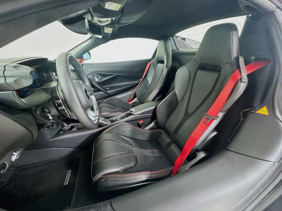 2027 McLaren 750S Spider - Image 20 of 25