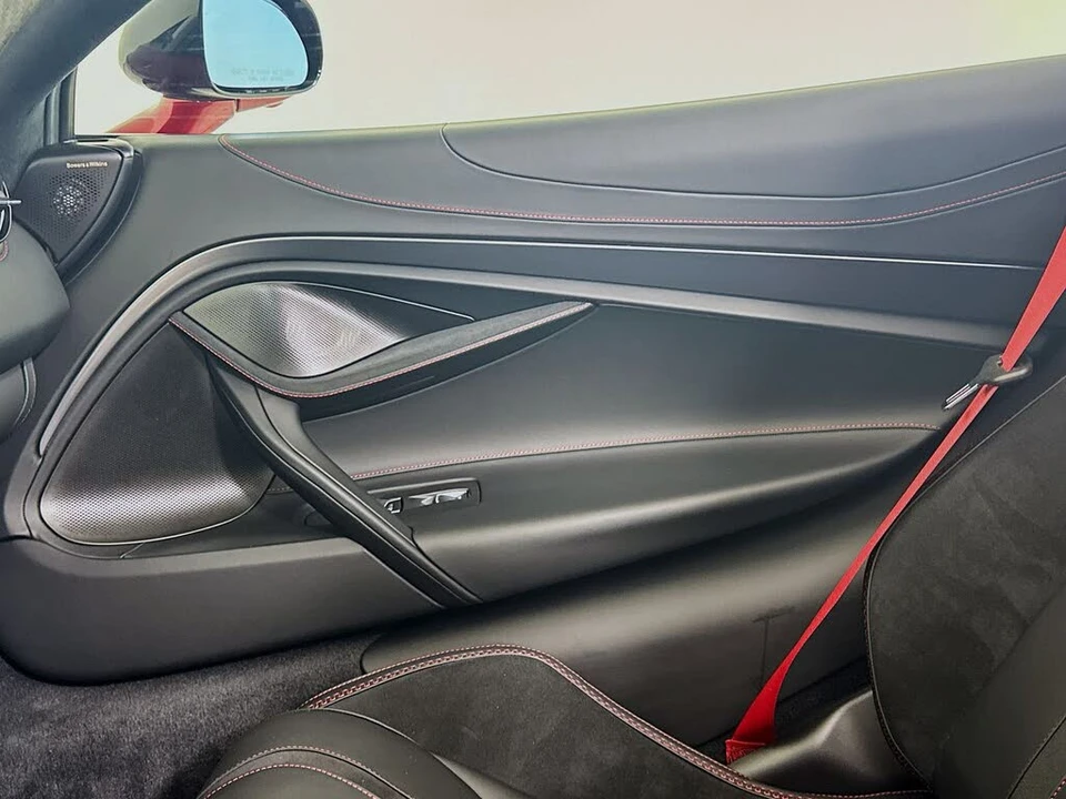 2027 McLaren 750S Spider - Image 15 of 25