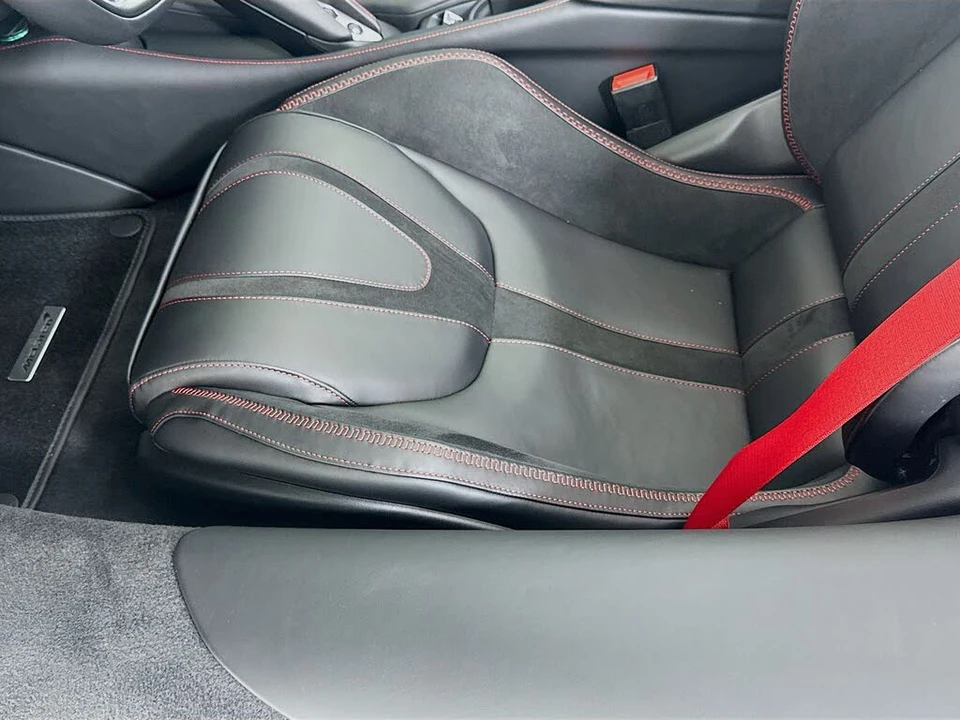 2027 McLaren 750S Spider - Image 18 of 25