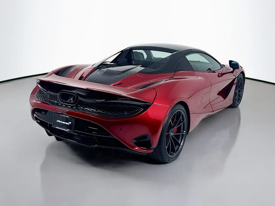 2027 McLaren 750S Spider - Image 7 of 25