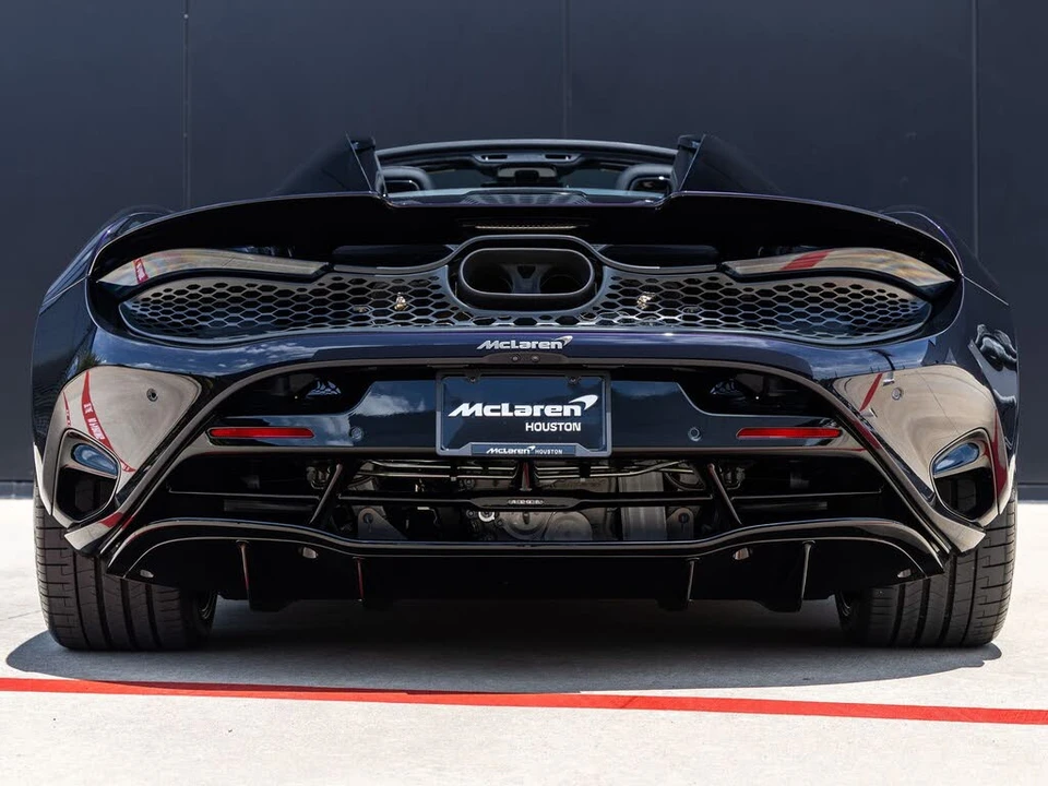 2027 McLaren 750S Spider - Image 10 of 31