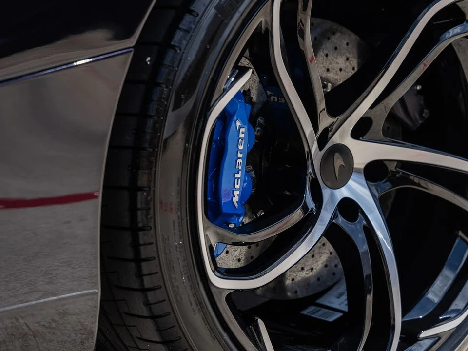 2027 McLaren 750S Spider - Image 19 of 31