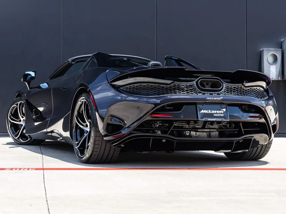 2027 McLaren 750S Spider - Image 9 of 31