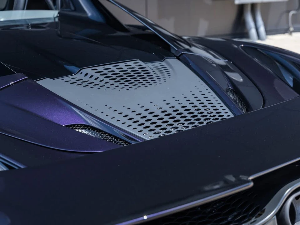 2027 McLaren 750S Spider - Image 16 of 31