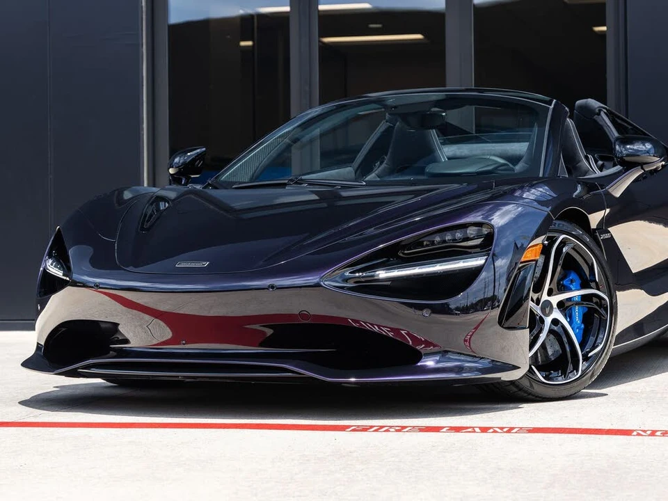 2027 McLaren 750S Spider - Image 4 of 31