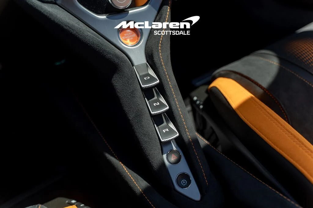 2027 McLaren 750S Spider - Image 16 of 31