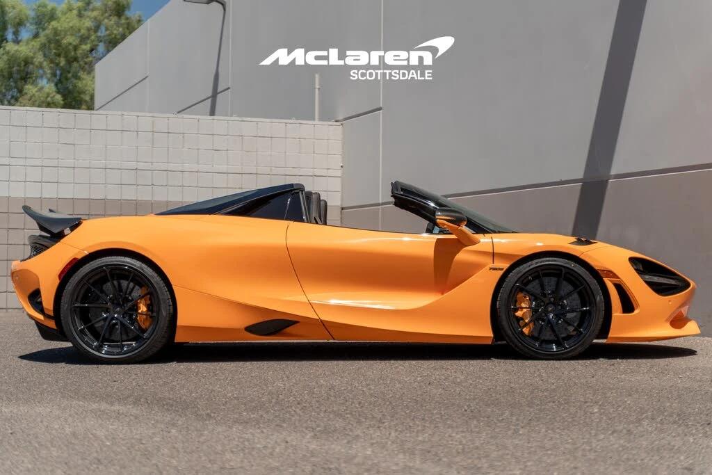 2027 McLaren 750S Spider - Image 8 of 31