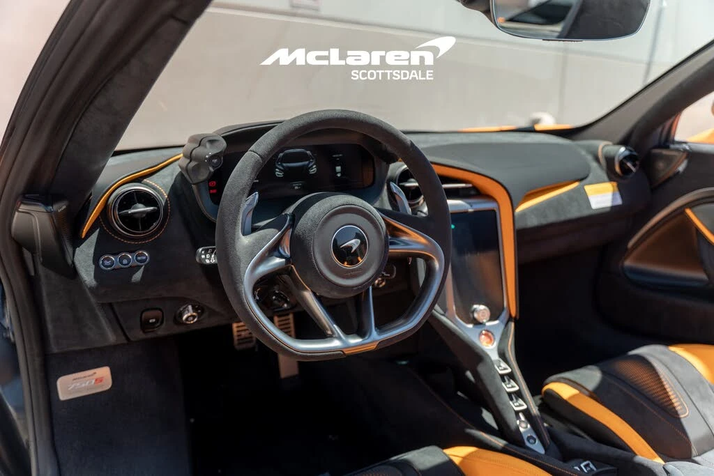 2027 McLaren 750S Spider - Image 13 of 31