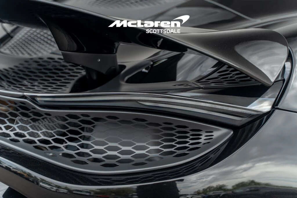 2027 McLaren 750S Spider - Image 27 of 31