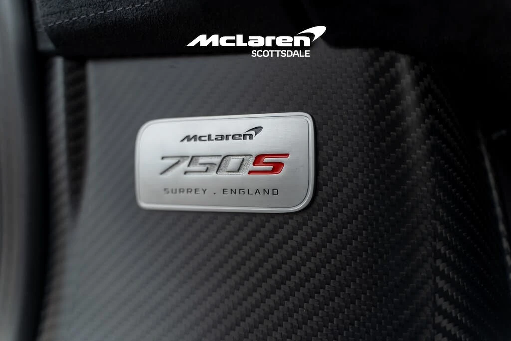 2027 McLaren 750S Spider - Image 17 of 31