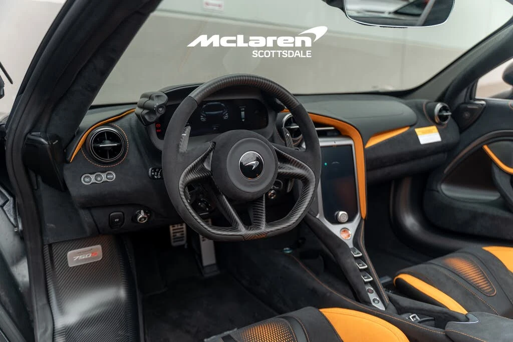 2027 McLaren 750S Spider - Image 13 of 31