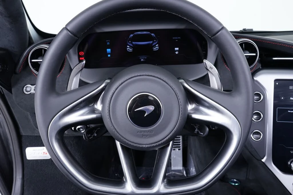 2027 McLaren 750S Spider - Image 17 of 26