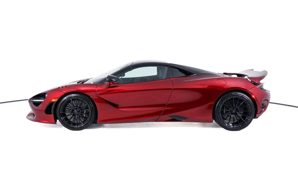 2027 McLaren 750S Spider - Image 3 of 26