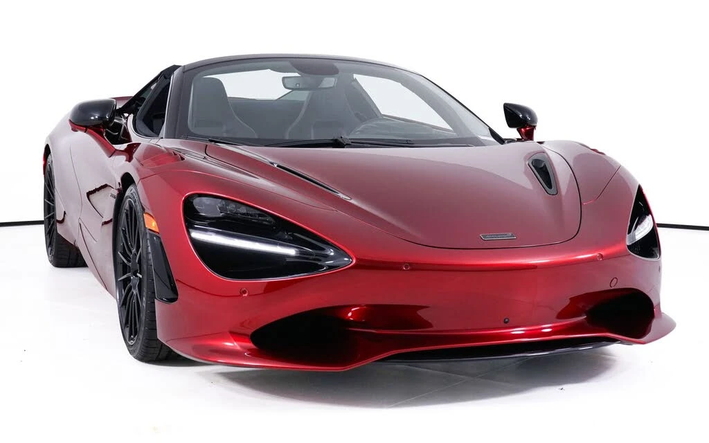 2027 McLaren 750S Spider - Image 16 of 26