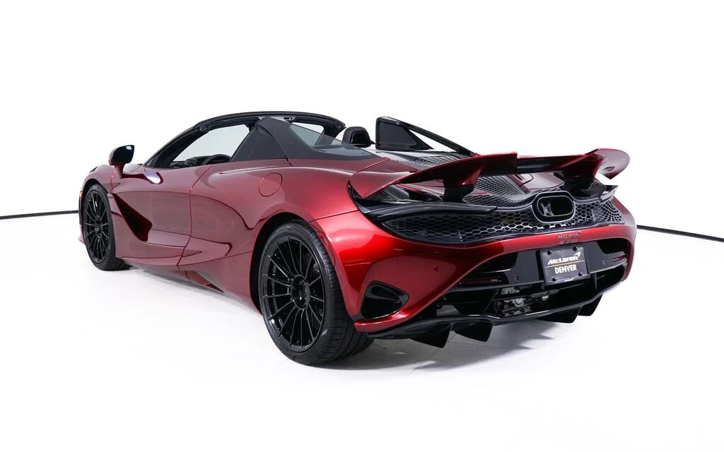 2027 McLaren 750S Spider - Image 4 of 26