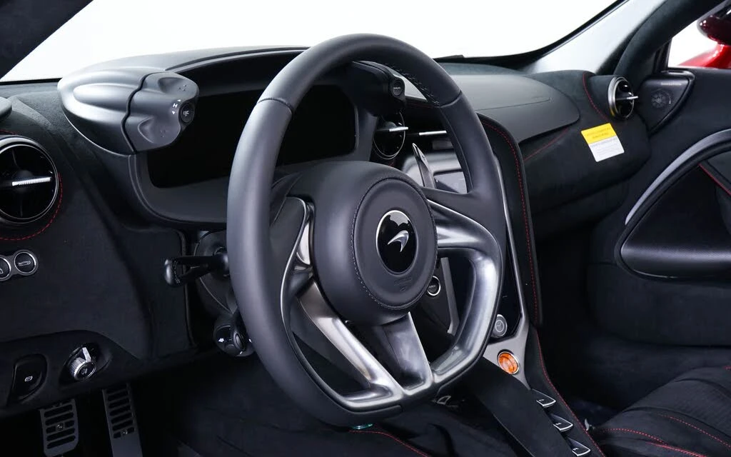 2027 McLaren 750S Spider - Image 5 of 26